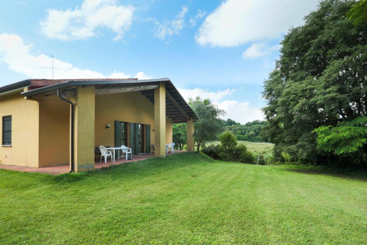 Agriturismo Case In Collina Volta Mantovana Buitenkant foto